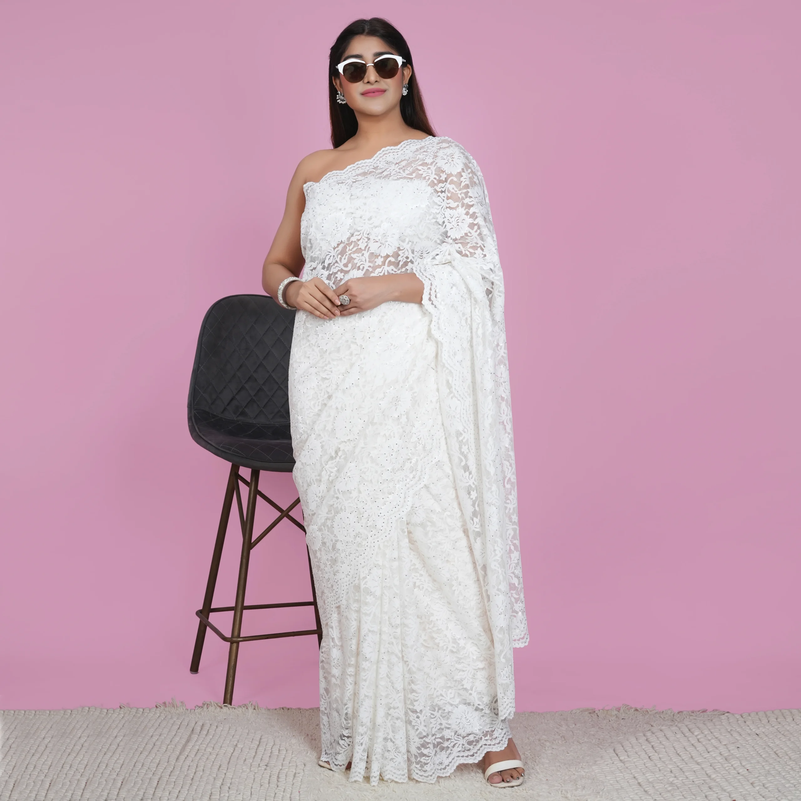 Chantilly Lace Saree - Image 5